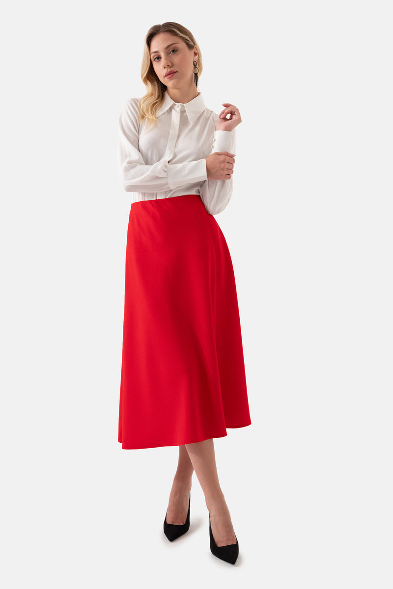 Roter, ausgestellter Damenrock mit elastischer Taille