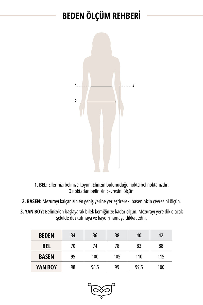 Weiße, plissierte Damenhose mit hoher Taille