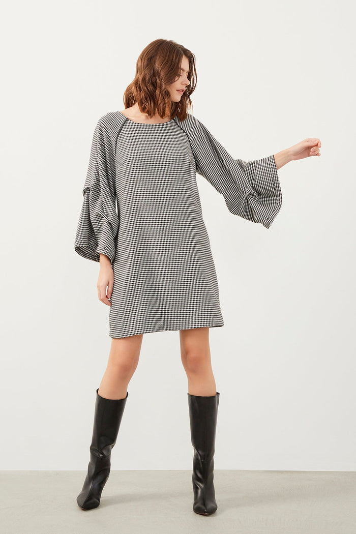 Midikleid mit Gingham-Faltenärmeln