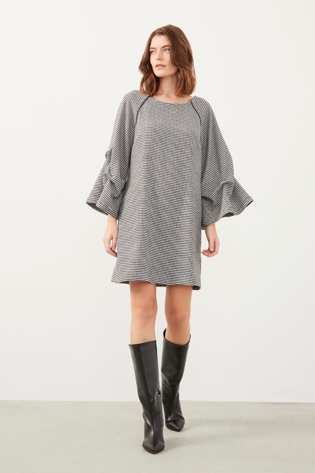Midikleid mit Gingham-Faltenärmeln