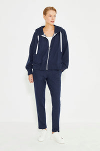 Marineblaue, gestreifte Wait-Damenhose mit Kordelzug