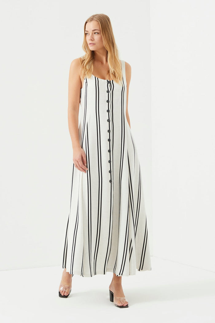 Schwarz gestreiftes Strickträgerkleid