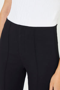 Schwarze Carrot-Fit-Damenhose mit geripptem Detail vorne